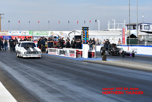 Billy Morris - 'Problem Child' - NFC (left lane) vs 
Tyler Hester - 'Overtime Special' - NTF (right lane)